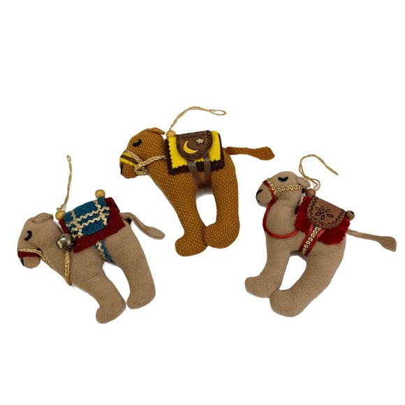 Vintage Plush Camel Christmas Holiday Ornaments Saudi Arabia Bundle of 3 - Picture 2 of 8